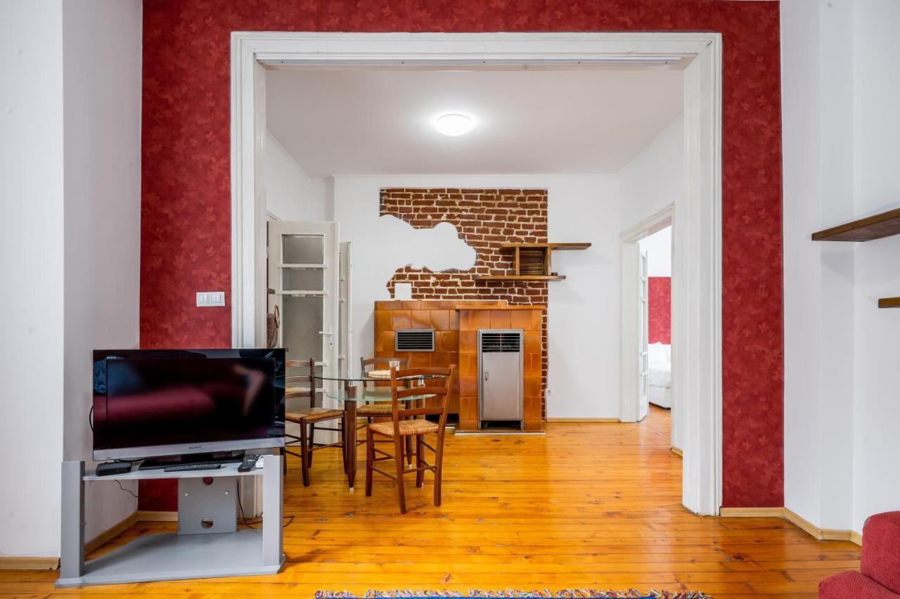 Sofia'S Vintage Gem: Spacious 2Bd Flat On Solunska Apartamento Exterior foto