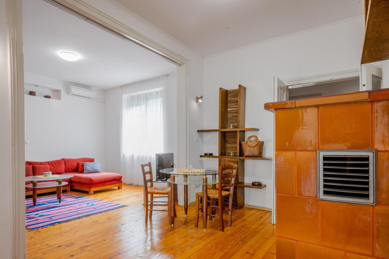 Sofia'S Vintage Gem: Spacious 2Bd Flat On Solunska Apartamento Exterior foto